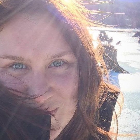 Meet your Posher, Lacy - Picture 1 of 1